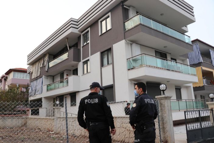 d Denizli'de tartıştığı annesini bacaklarından vurdu