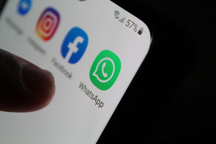 Alman istihbaratı, WhatsApp yazışmalarını okuyabilecek