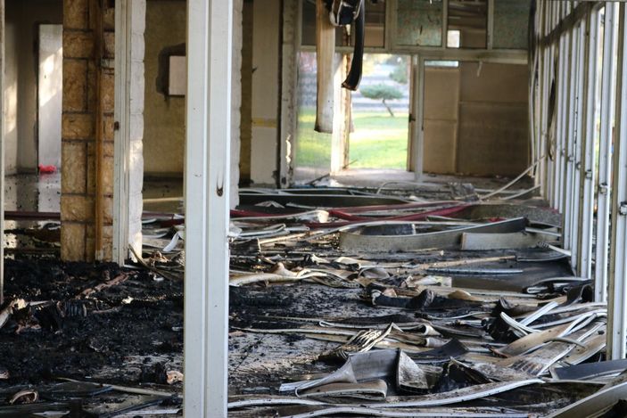 Diyarbakır'da gelişigüzel attıkları izmarit, yangın çıkardı