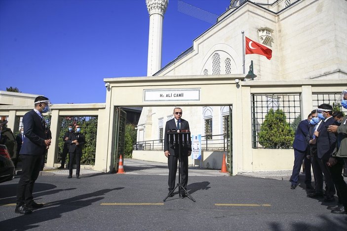 Cumhurbaşkanı Erdoğan'dan toplu mekanlarda bulunmayın uyarısı