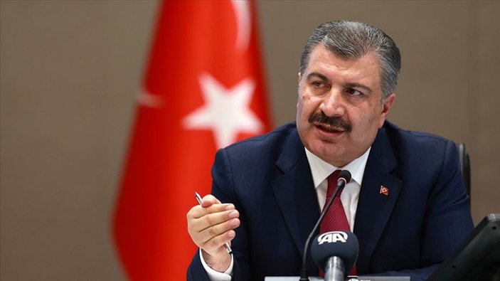 Sağlık Bakanı Fahrettin Koca, Ekrem İmamoğlu'na geçmiş olsun dileklerini iletti