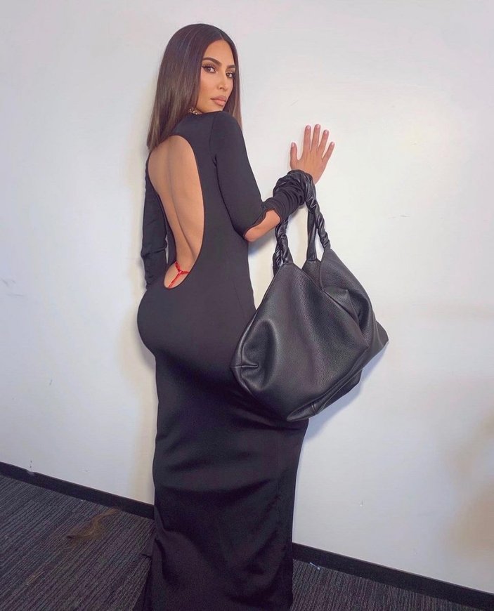 Hande Yener, yeni imajıyla Kim Kardashian'a benzetildi
