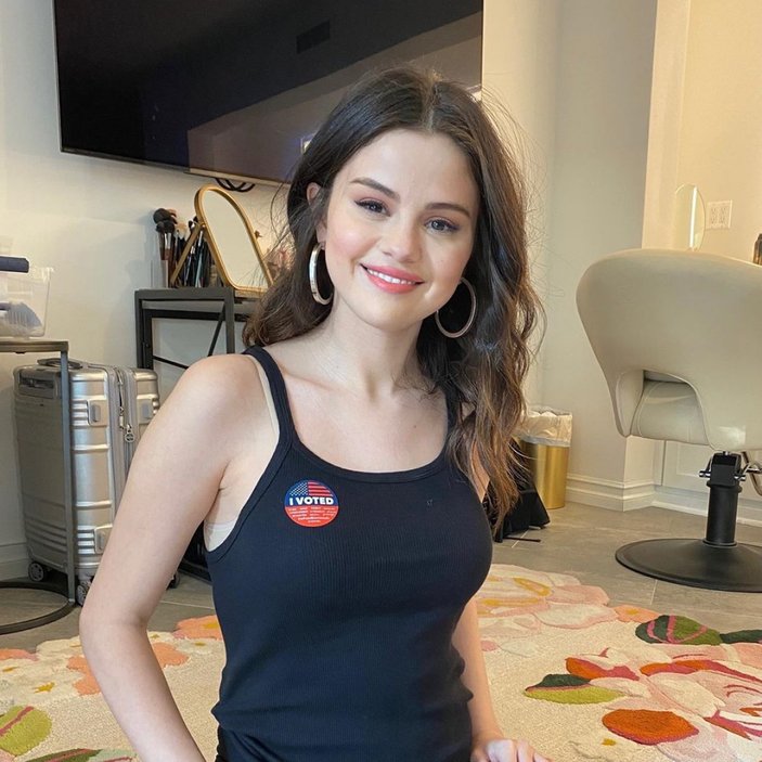 Selena Gomez, oy çağrısı yaptı