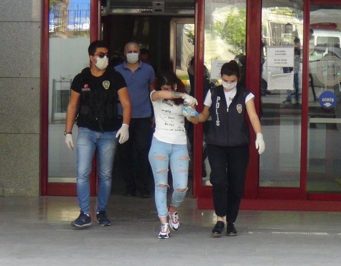 Antalya'da kadının iç çamaşırından uyuşturucu ve hassas terazi çıktı