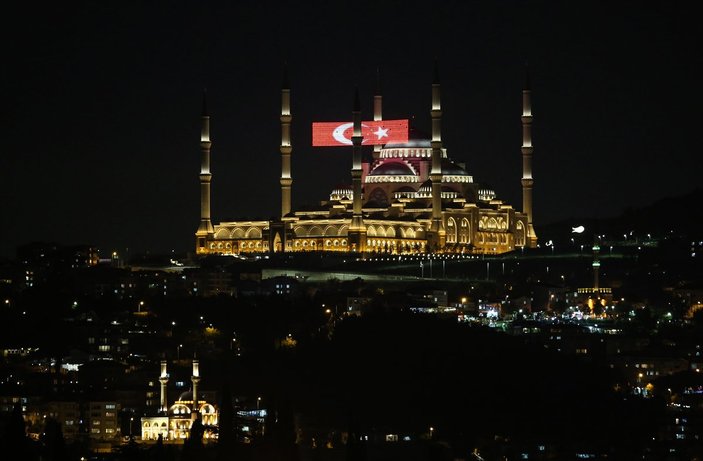 İstanbul'da 29 Ekim coşkusu
