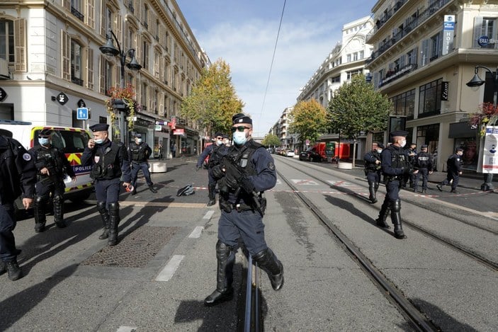 Arap ülkeleri Fransa'daki terör saldırısını kınadı