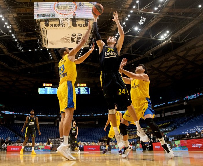 Fenerbahçe, EuroLeague'de 3. galibiyetini aldı