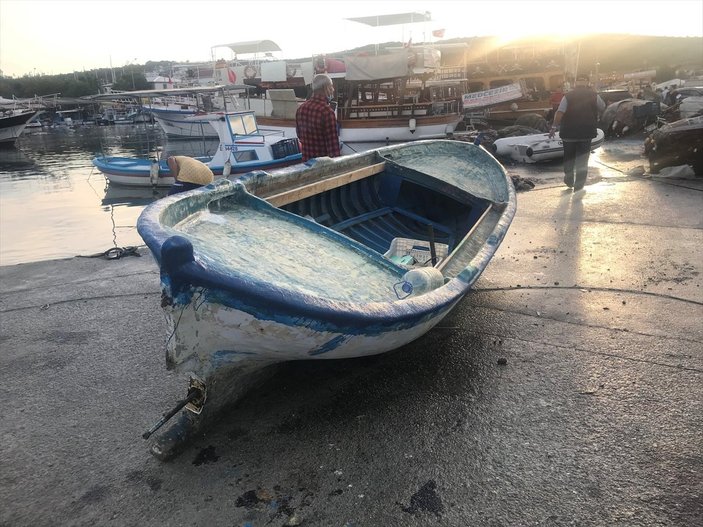 Seferihisar'da tekneler zarar gördü
