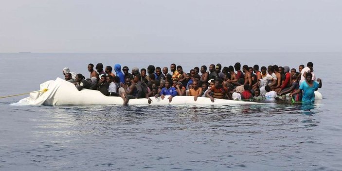 Senegal açıklarında mülteci teknesi battı: 140 ölü