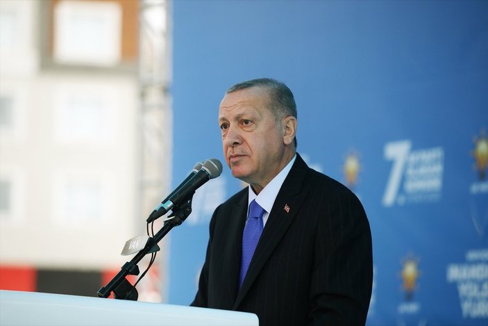 Cumhurbaşkanı Erdoğan: İzmirli kardeşlerimizin yanındayız