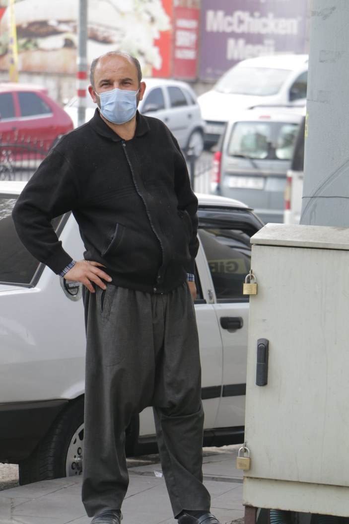 Kahramanmaraş’ta koronavirüslü adam sokakta karantinaya alındı