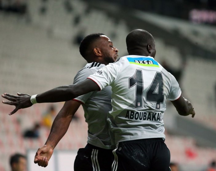 Beşiktaş, Larin'in golüyle Yeni Malatyaspor'u yendi