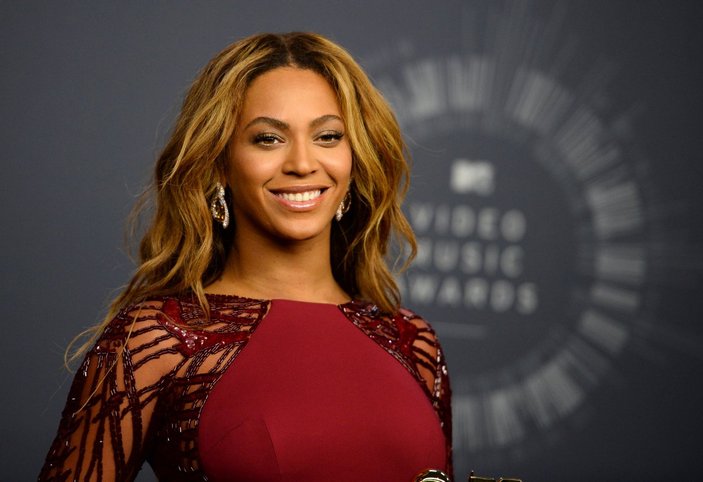 Beyonce, iki kovanla arıcılığa başladı