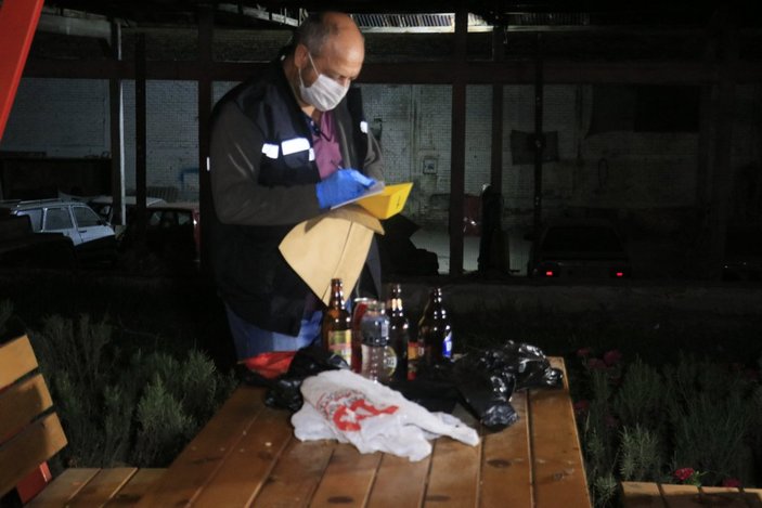 Adana'da, birlikte alkol içtiği şahıs tarafından bıçaklanan adam yaralandı