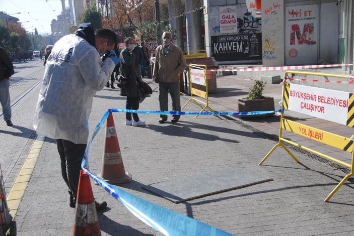 Eskişehir'de başına tahta parçası düşen kişi ağır yaralandı
