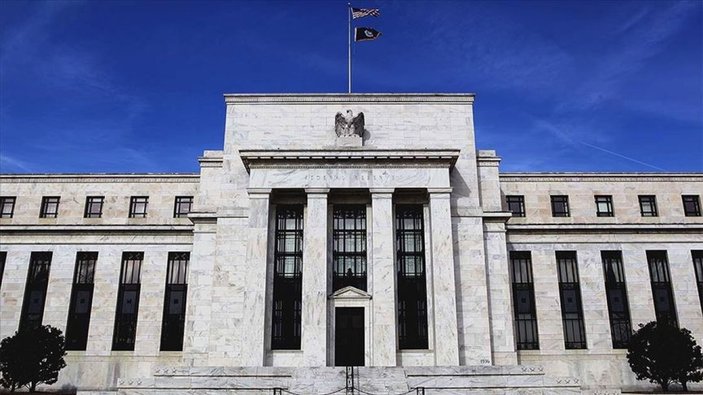Ekonomistler Fed'in politika faizinde değişikliğe gitmeyeceğini savunuyor