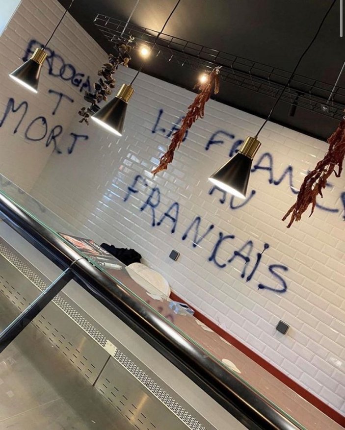 Fransa’da Türklere ait kasap dükkanına bir haftada 2 kez ırkçı saldırı