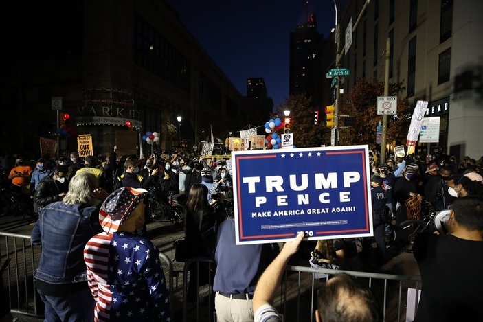 ABD'de Biden ve Trump destekçileri sokağa indi
