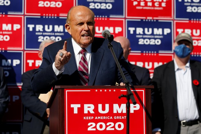 Trump’ın avukatı Giuliani: Birçok eyalette dava açacağız