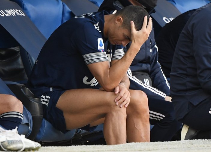 Ronaldo Lazio'yu da boş geçmedi