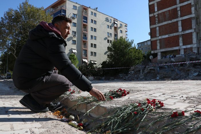 İzmir'deki depremde hayatını kaybedenleri teşhis eden apartman görevlisi o anları anlattı