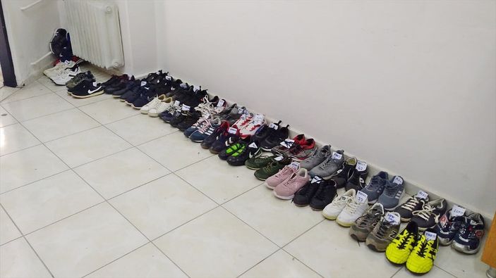 a Manisa'da apartmandan 35 çift ayakkabı çalan zanlı tutuklandı