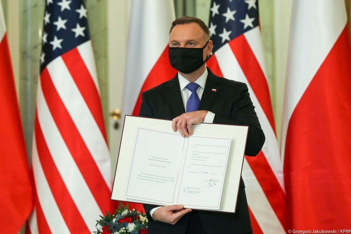 Polonya Devlet Başkanı Duda, ABD ile imzalanan savunma anlaşmasını onay verdi