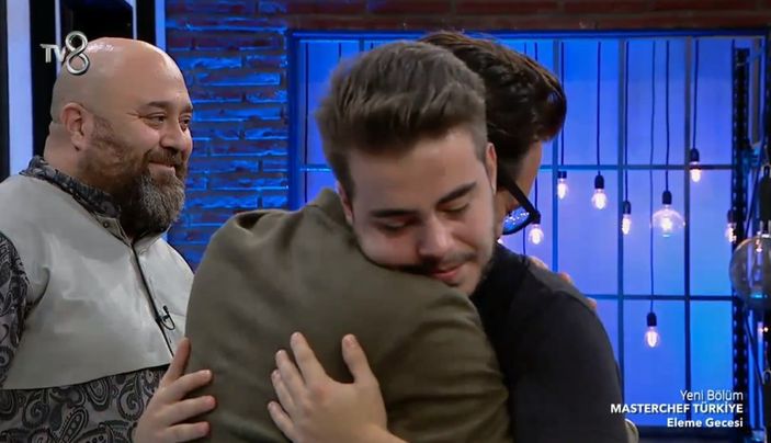 MasterChef'te kim elendi? 8 Kasım MasterChef Türkiye elenen yarışmacı kim oldu?