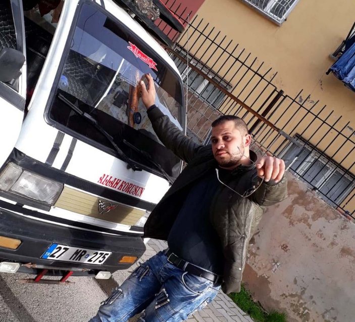 Gaziantep'te tartıştığı arkadaşını göğsünden bıçaklayarak öldürdü