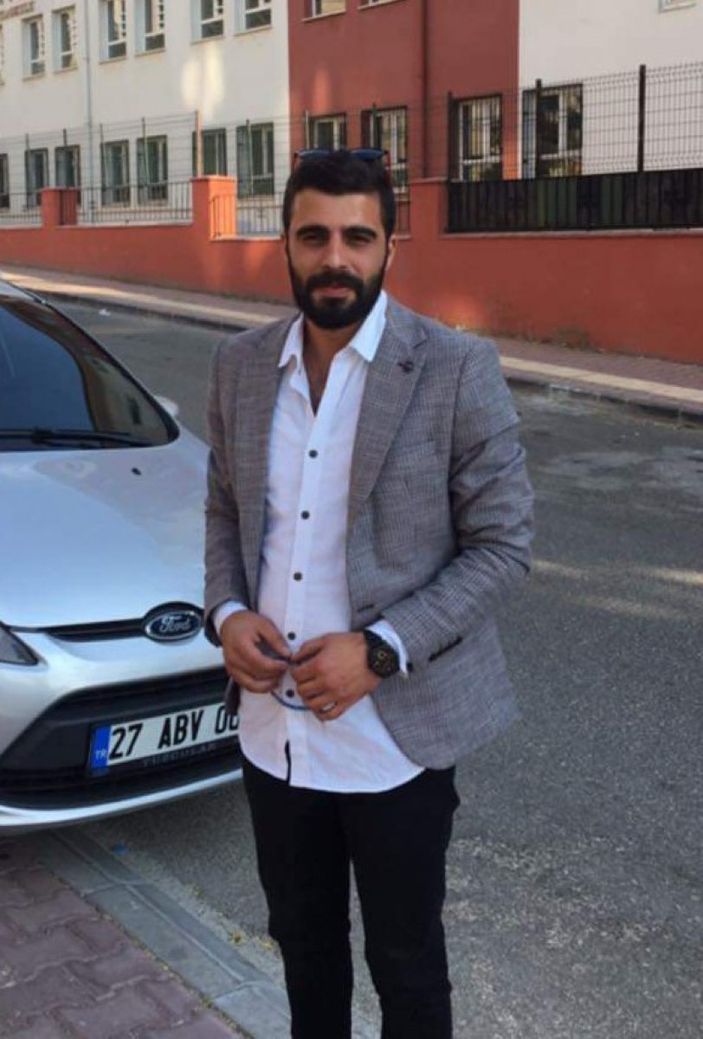 i Gaziantep'te kaza yapanlara yardım için duran gençler hayatının şokunu yaşadı