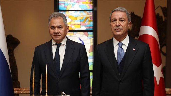 Hulusi Akar, Rusya Savunma Bakanı Sergey Şoygu ile görüştü