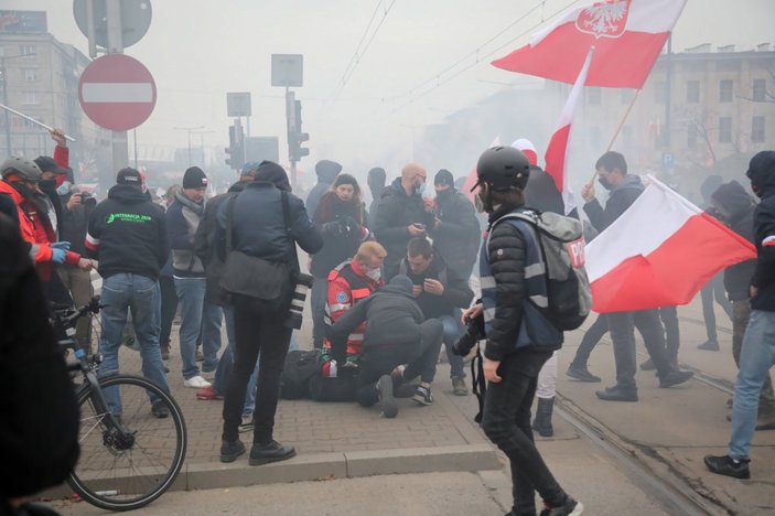 Polonya'da Bağımsızlık Günü: 35 polis yaralandı, 36 kişi gözaltına alındı