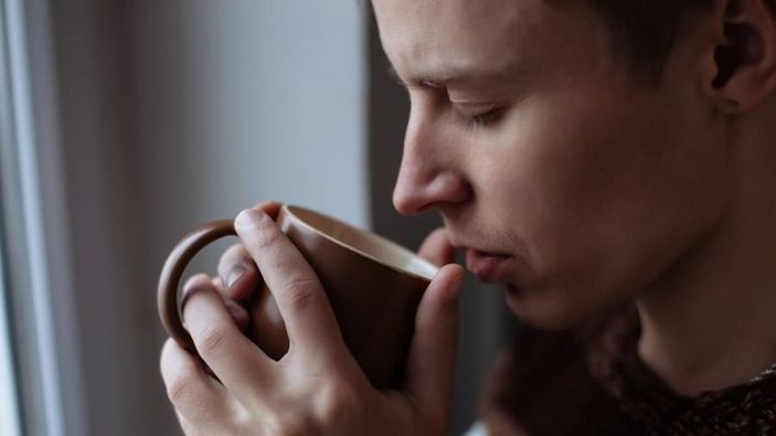 Tat ve koku kaybı koronavirüs belirtisi mi? Tat ve koku alamama ne zaman geçer?