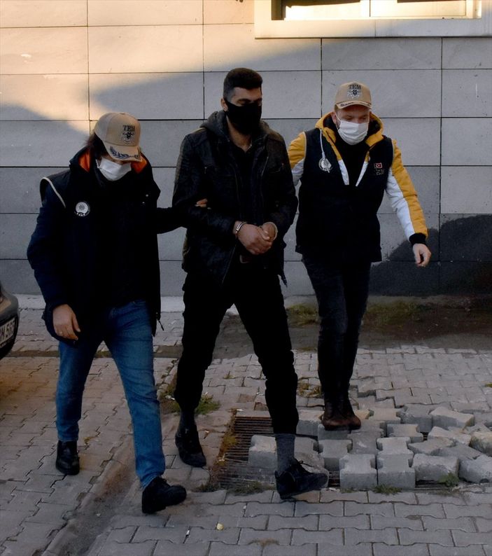 a Samsun'da 8 DEAŞ şüphelisi Iraklı yakalandı