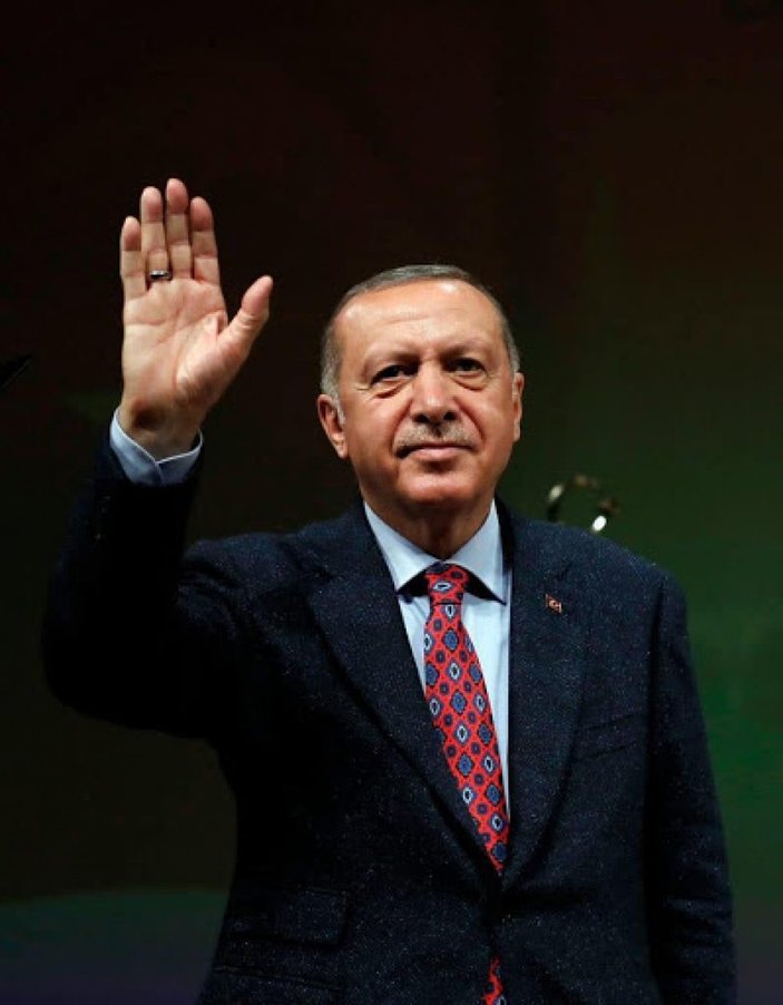 Cumhurbaşkanı Erdoğan: Partimizde şahsi çıkarlarını davasının üzerine çıkaranlara yer yok
