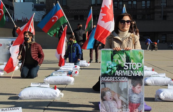 Ermenistan'ın katlettiği 93 Azerbaycanlı sivil Kanada'da anıldı