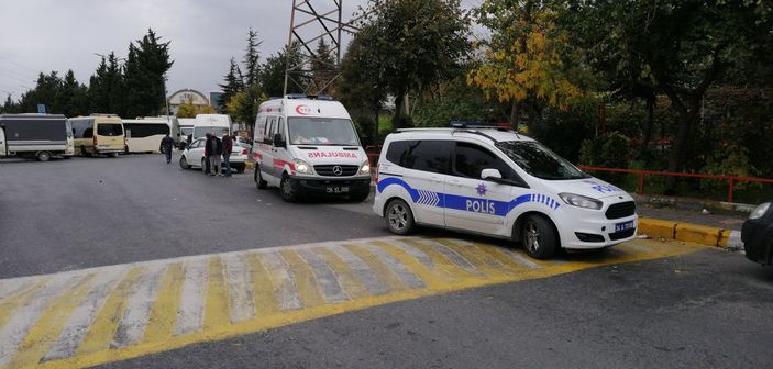d Bağcılar'da minibüs şoförlerinin ‘erken geldin’ kavgasında kan döküldü