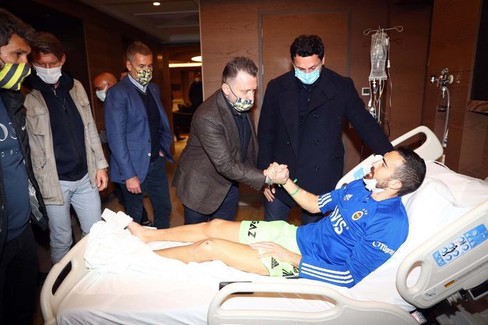 Fenerbahçeli Harun Tekin'e moral ziyareti