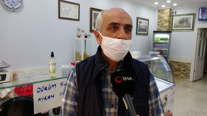 Pendik'te dükkanına giren hırsızı, sopayla kovaladı