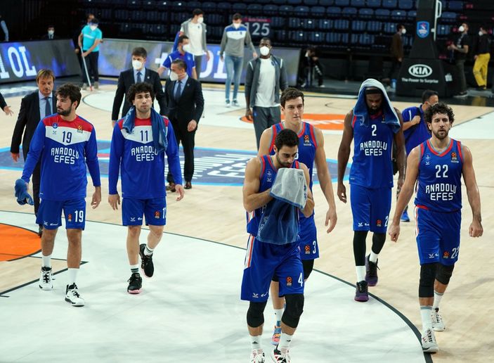 i THY Euroleague'de Anadolu Efes, Bayern Münih'e 74-71 mağlup oldu
