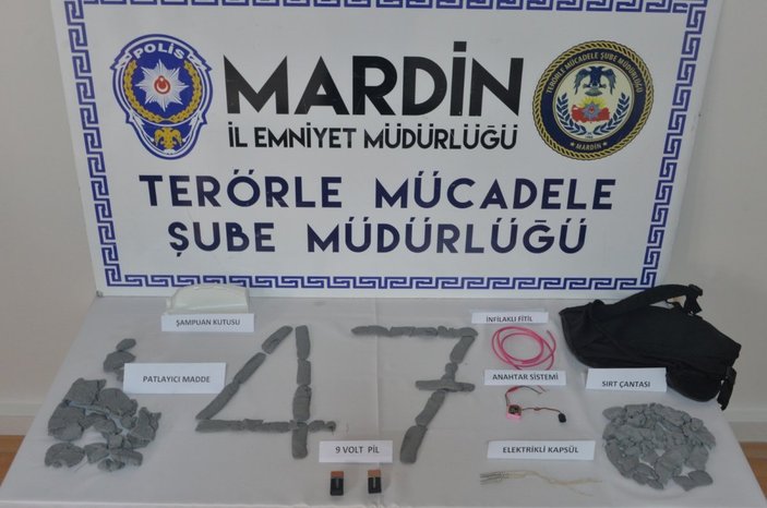 Mardin'de teröristin kolundaki alçıdan bomba çıktı