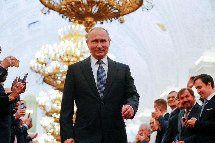 Vladimir Putin'e ömür boyu dokunulmazlık sağlayacak tasarı Duma'dan geçti