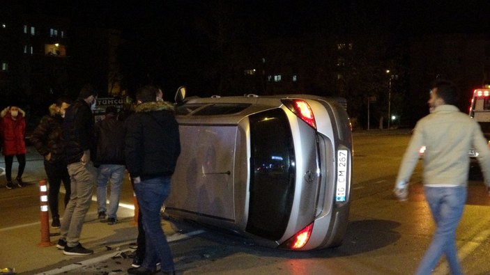 Bursa'da alkollü sürücü kaza yaptı