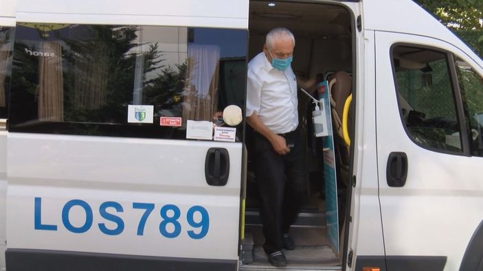 Okullar uzaktan eğitime döndü, servis tartışmaları yeniden başladı