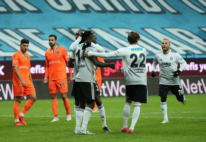 Beşiktaş, derbi öncesi Başakşehir'i 3-2 yendi