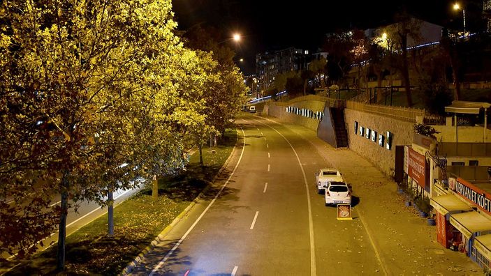Sokağa çıkma yasağı yeniden başladı
