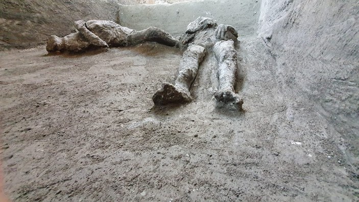 Pompeii'de efendi ve kölesinin kalıntıları bulundu