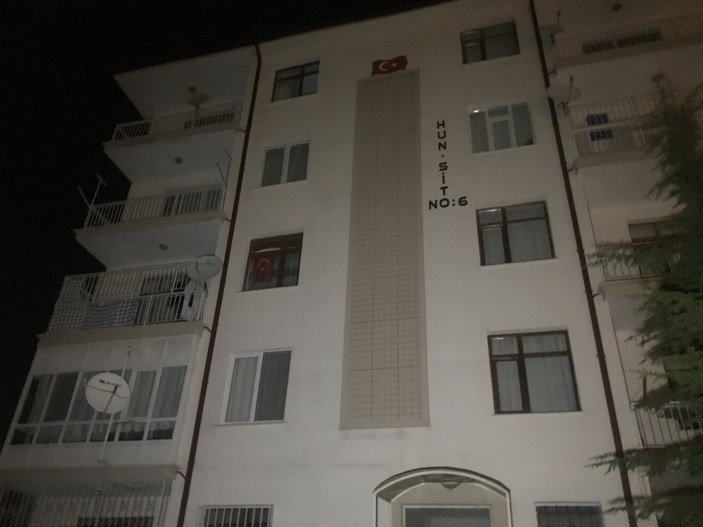 Konya'da boşanmak isteyen eşine kızıp, evi yakmak istedi