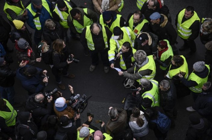 Avrupa Birliği'nden Fransa'ya basın özgürlüğü uyarısı