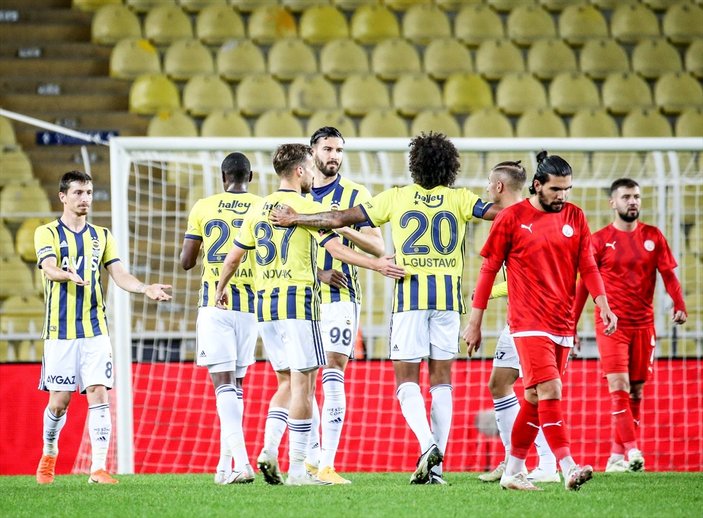 Fenerbahçe Türkiye Kupası'nda 4 golle turladı